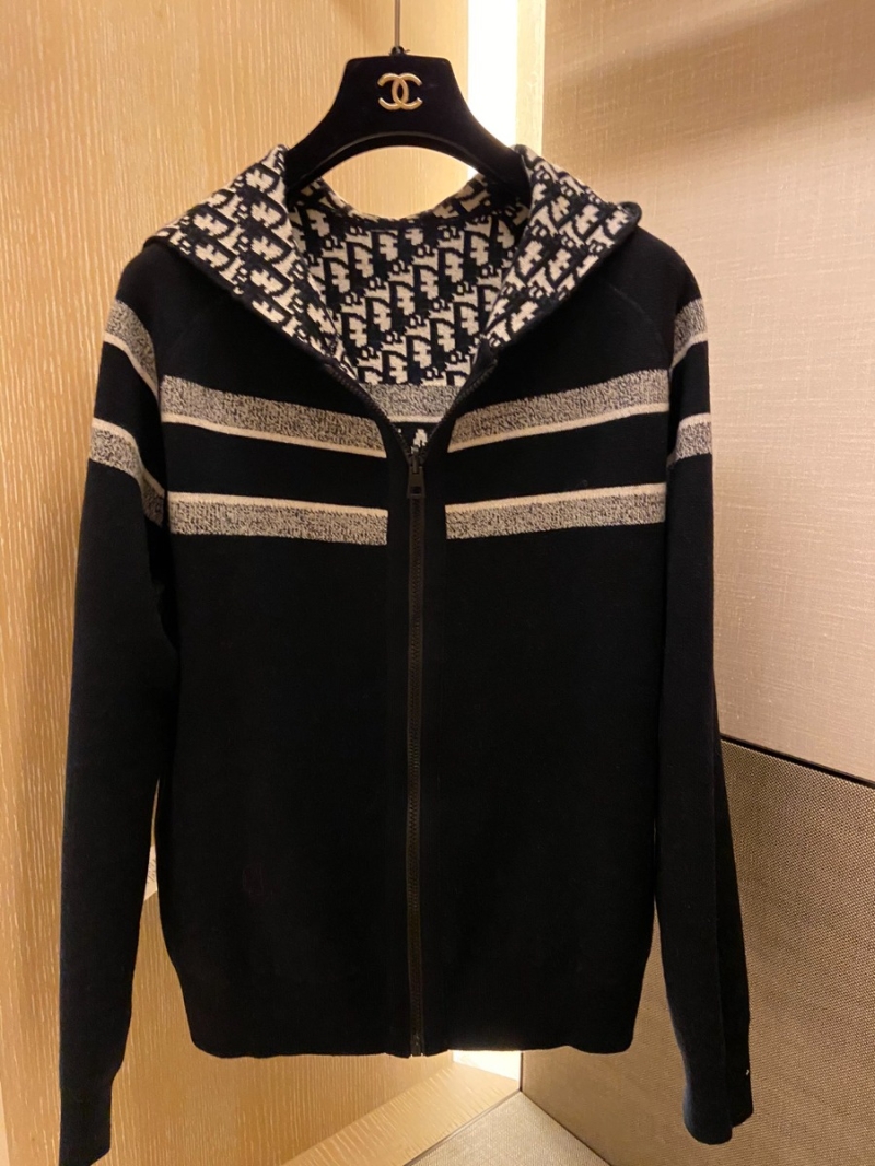 DIOR 2023 FW Autumn-Winter Collection: Embrace the Season in Style