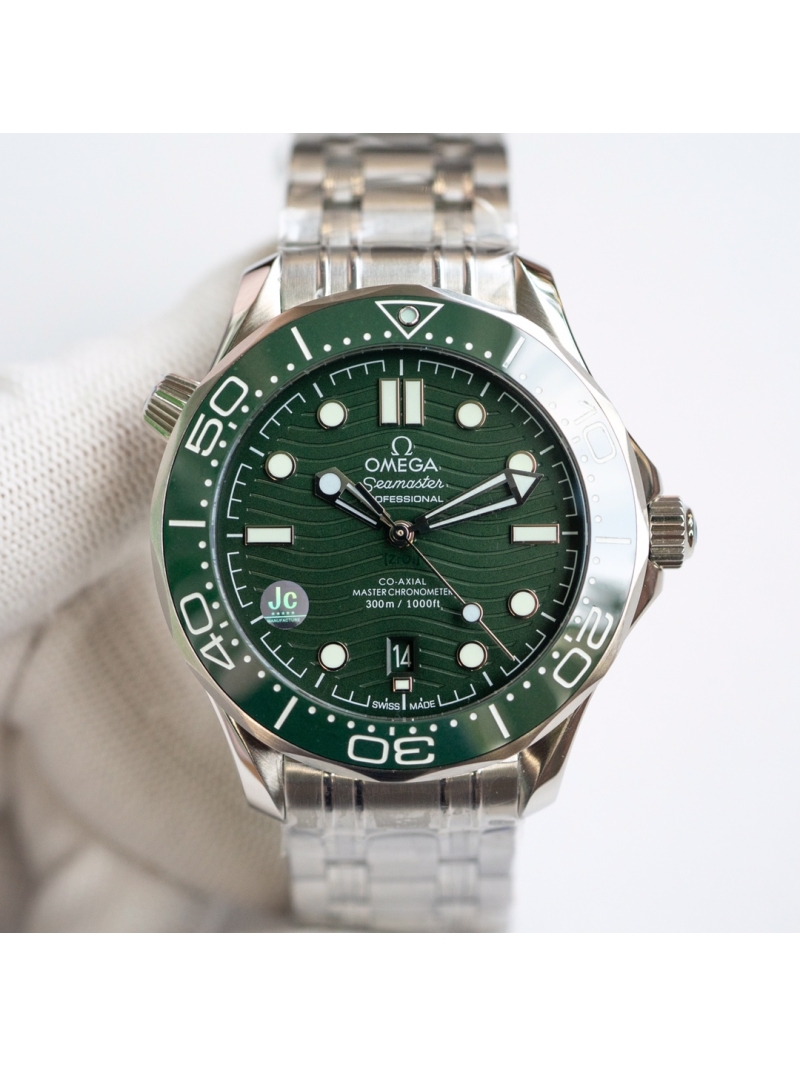 Omega Seamaster Diver 300m 42 mm Watch 210.30.42.20.01.001