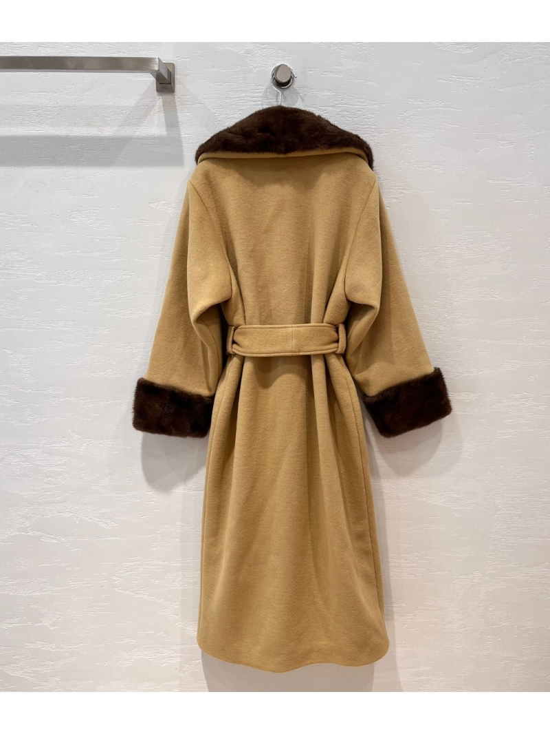 MaxMara New Arrival Wool Coat with Imported Mink Collar