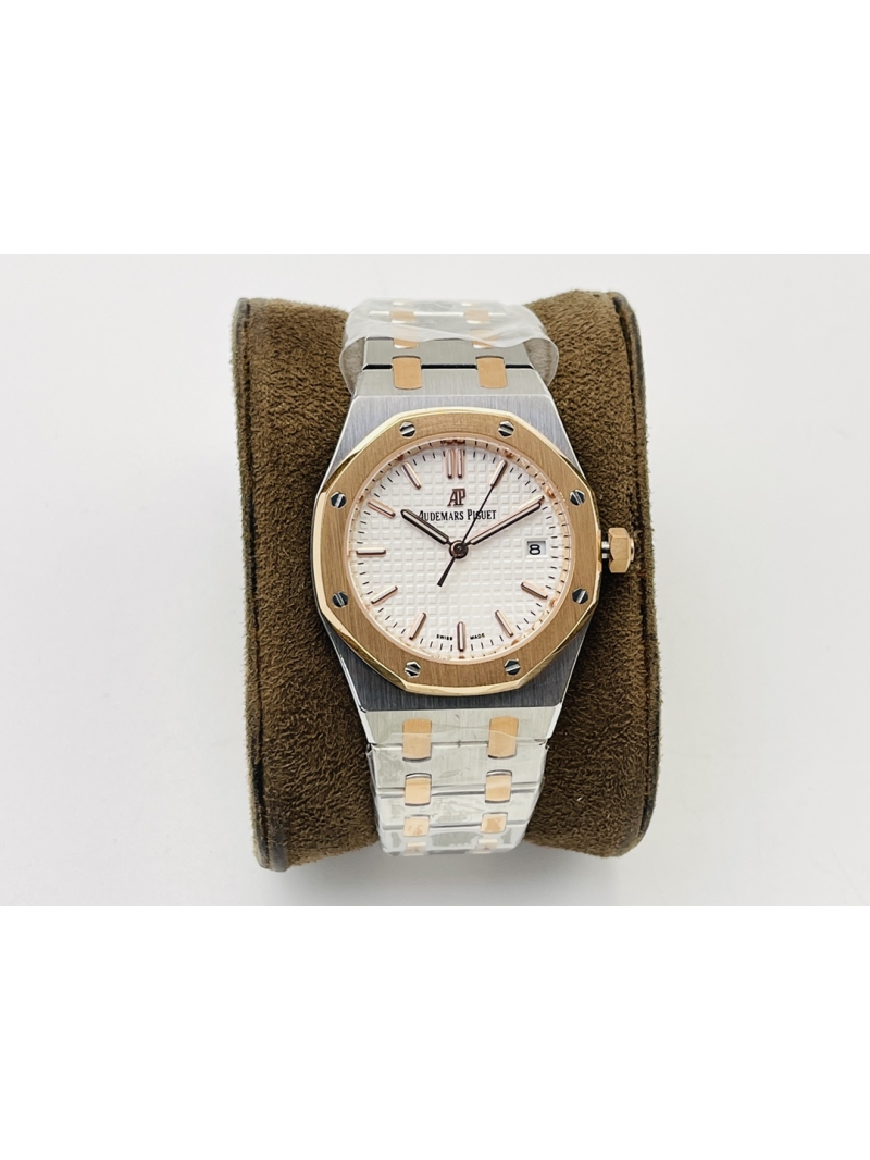 Audemars Piguet AP 34mm Royal Oak Selfwinding 77350 with Rose Gold Silver-toned