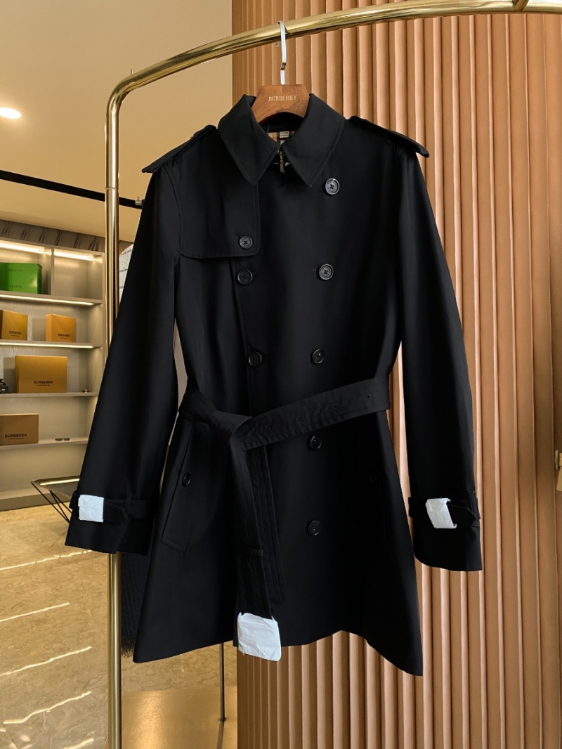 Burberry Heritage Trench Coat – Kensington Fit. Black