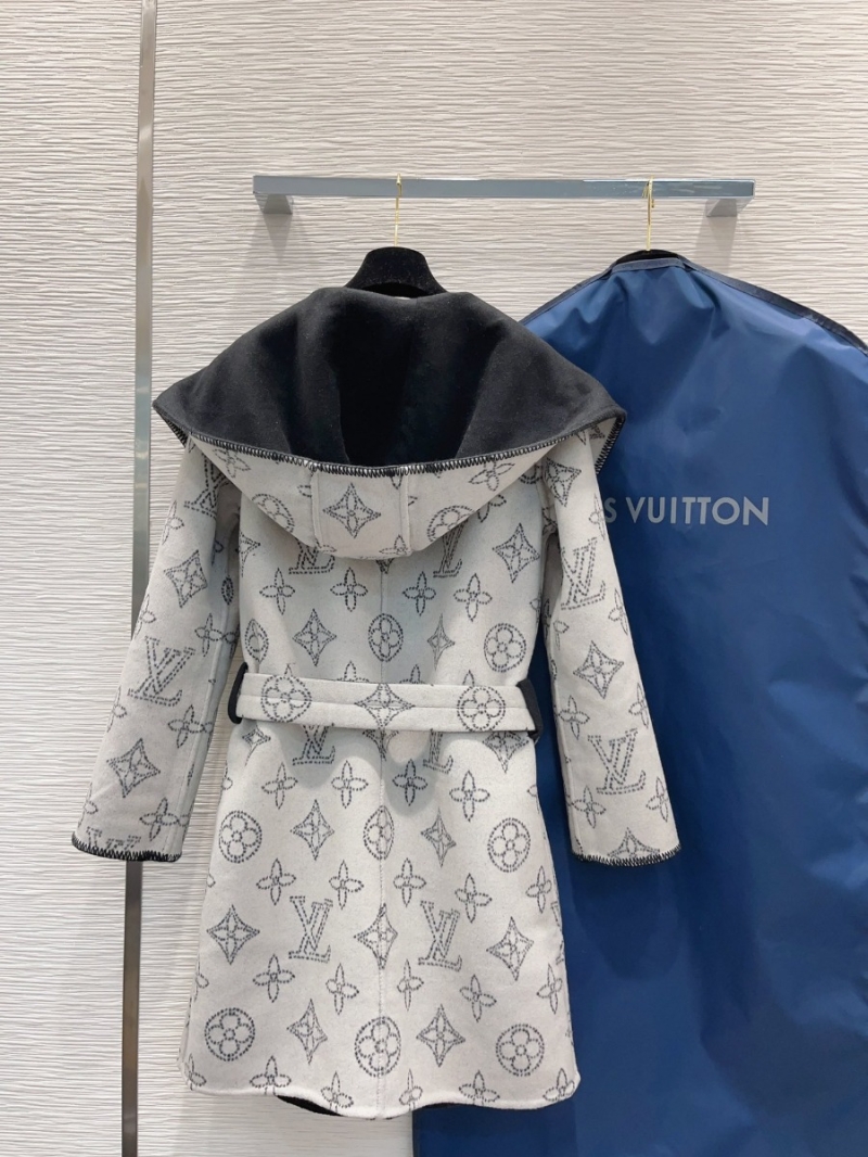 Louis Vuittion Premium Cashmere Coat
