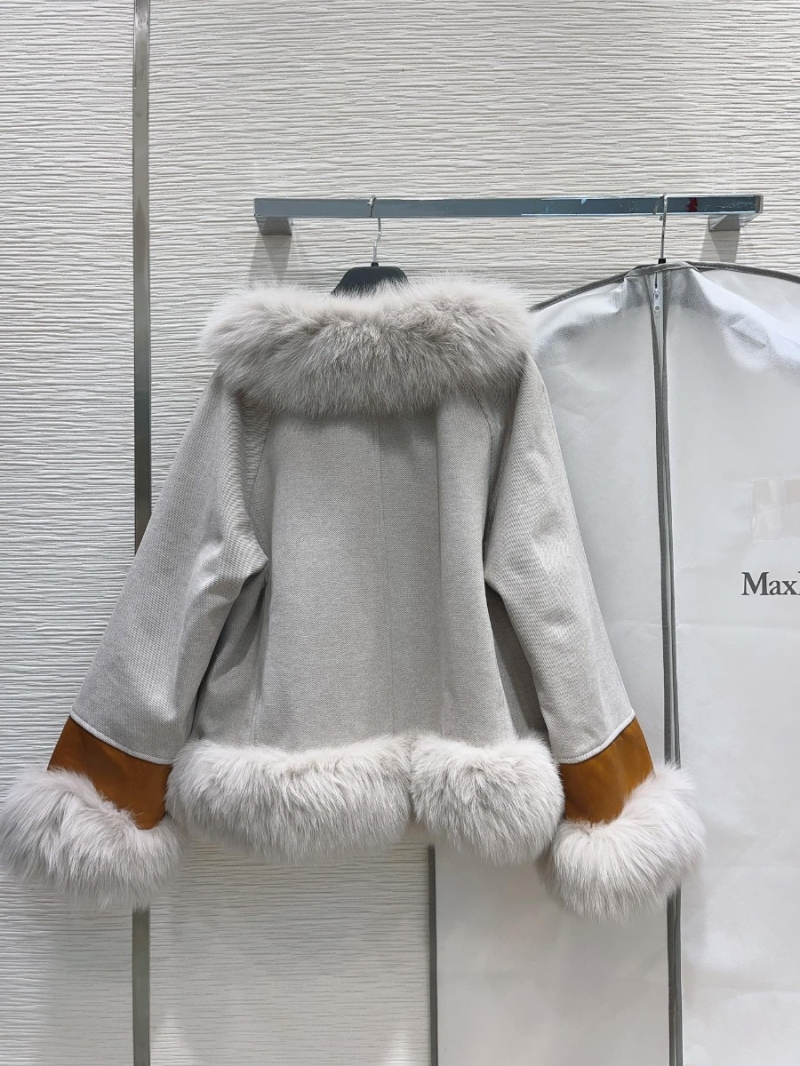 MAX MARA Luxe Handcrafted Grey Horn Buckle Coat