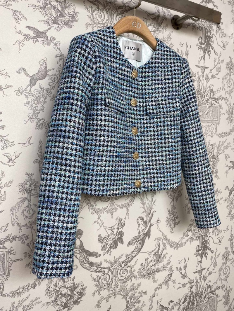 Chanel Wool Tweed Short Jacket with Silver Threads