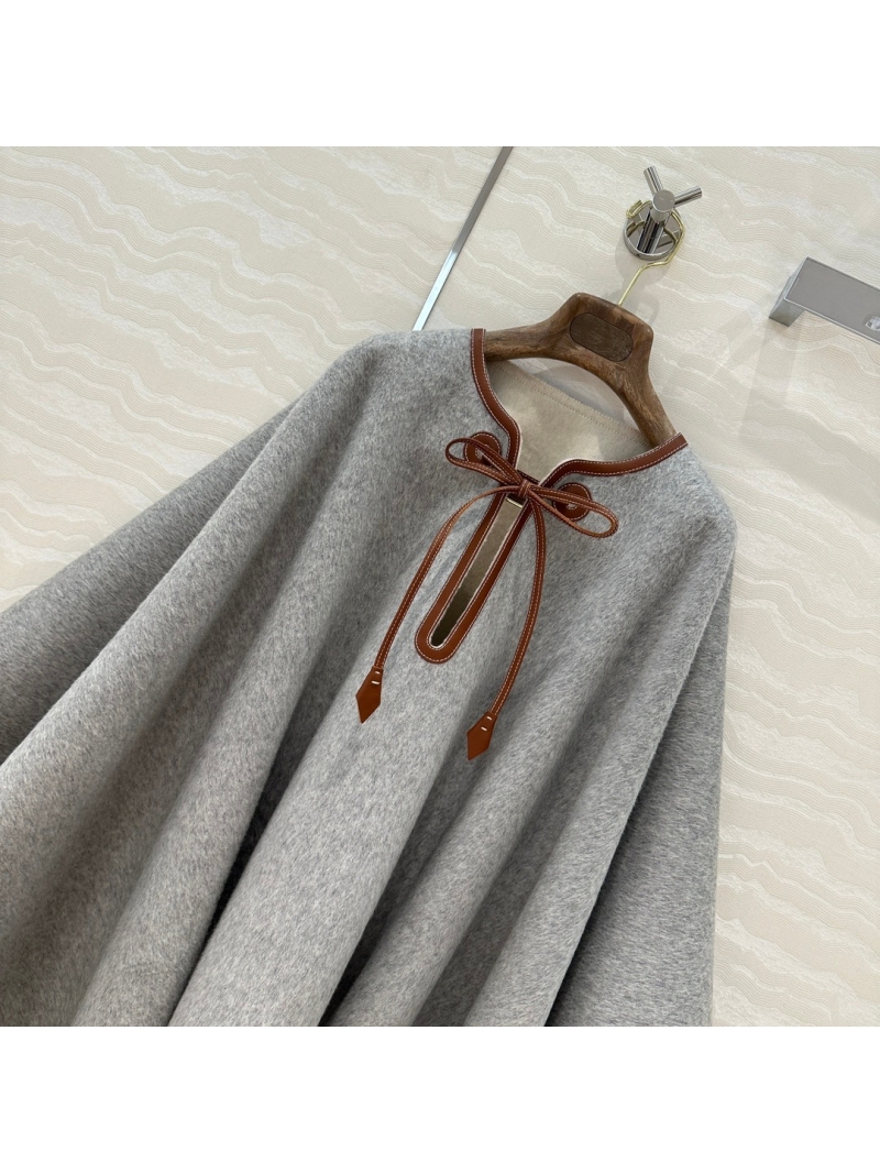 Loro Piana Luxury Leather Trim Wool-Cashmere Cape. Grey