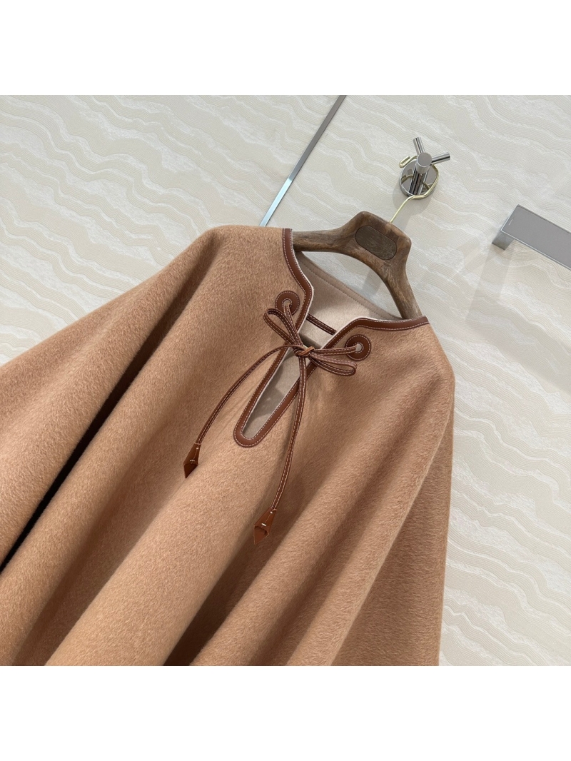 Loro Piana Luxury Leather Trim Wool-Cashmere Cape. Camel