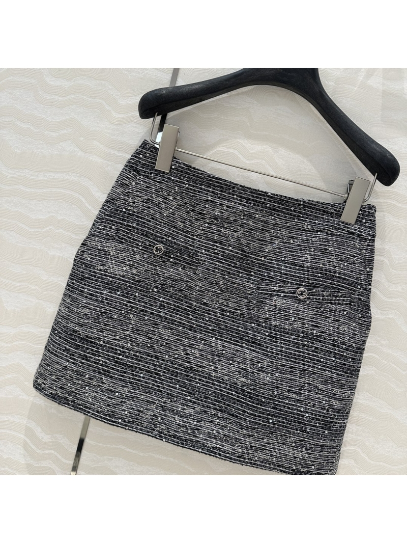 Gucci GG Silver Thread Wool Blend Tweed Mini Skirt