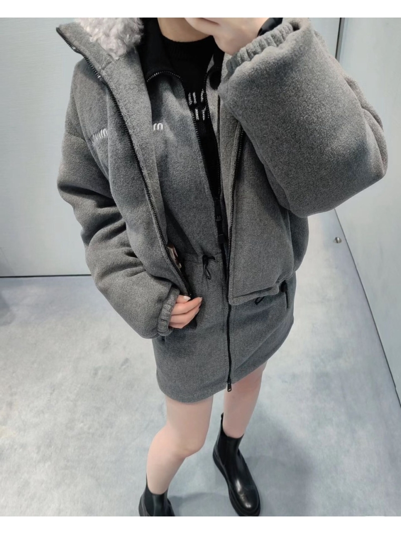 Miu Miu 24FW Fleece-Lined Coat with Shearling Collar Cropped Down Puffer Jacket Grey