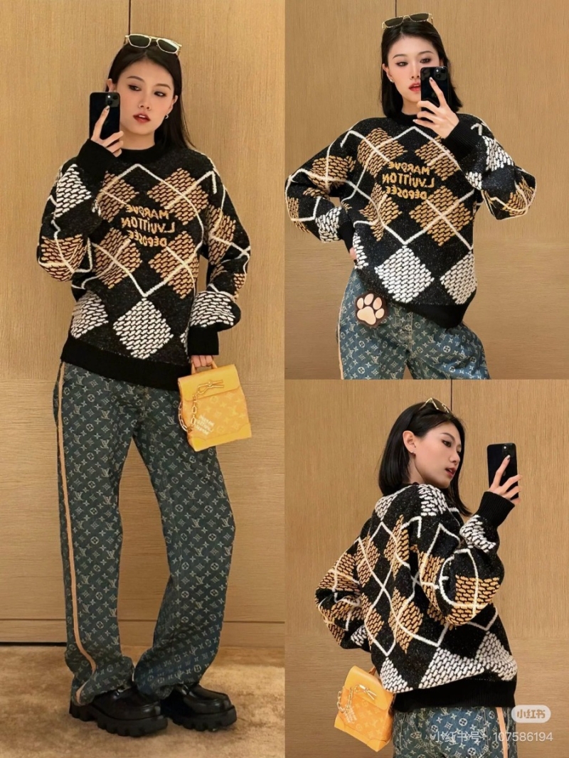 Louis Vuitton LV Ski Collection Stylish Argyle Monogram Wool Sweater - Black & Yellow