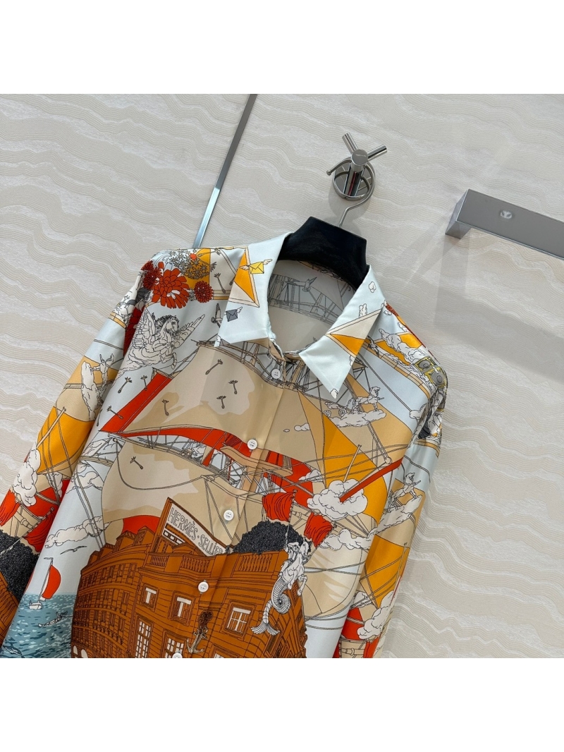 Hermès Cruise Party Silk Scarf-Print Shirt. Yellow with Orange Illustration Print.