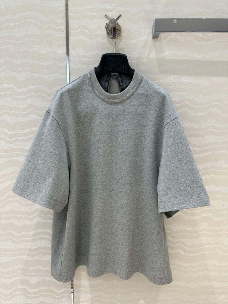 Givenchy Long-Term Minimalist Chic Cotton T-Shirt in Light Grey