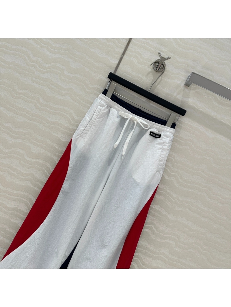 Miu Miu Spring Summer Trendy Colorblock Pants White/Red