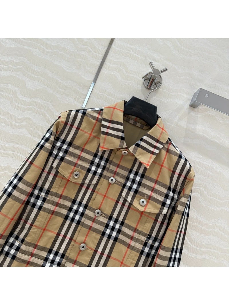 Burberry Vintage Classic Plaid Jacket Beige with Thin Red
