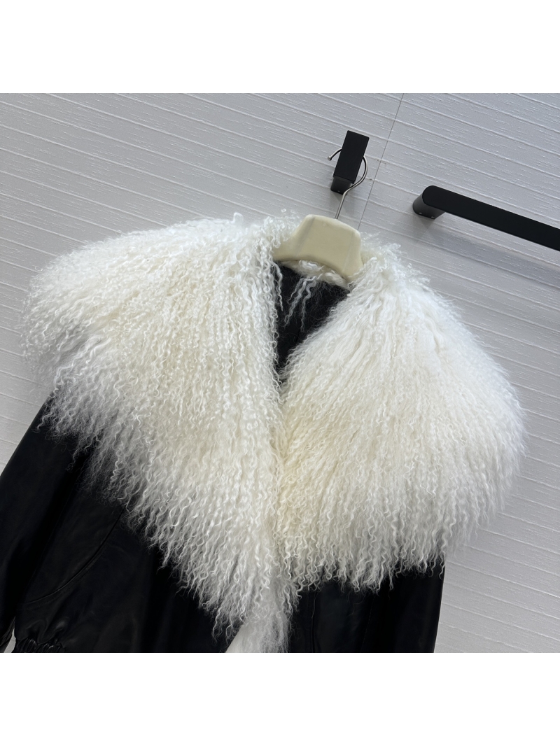 Alaia Waxed Lambskin Leather Padded Jacket with Oversized Toscana Fur Collar