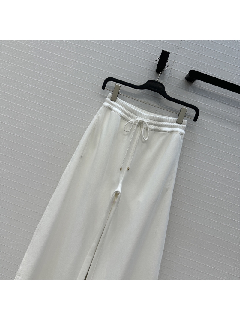 Alaia Petal-Edge Pure Cotton Relaxed Casual Trousers in White