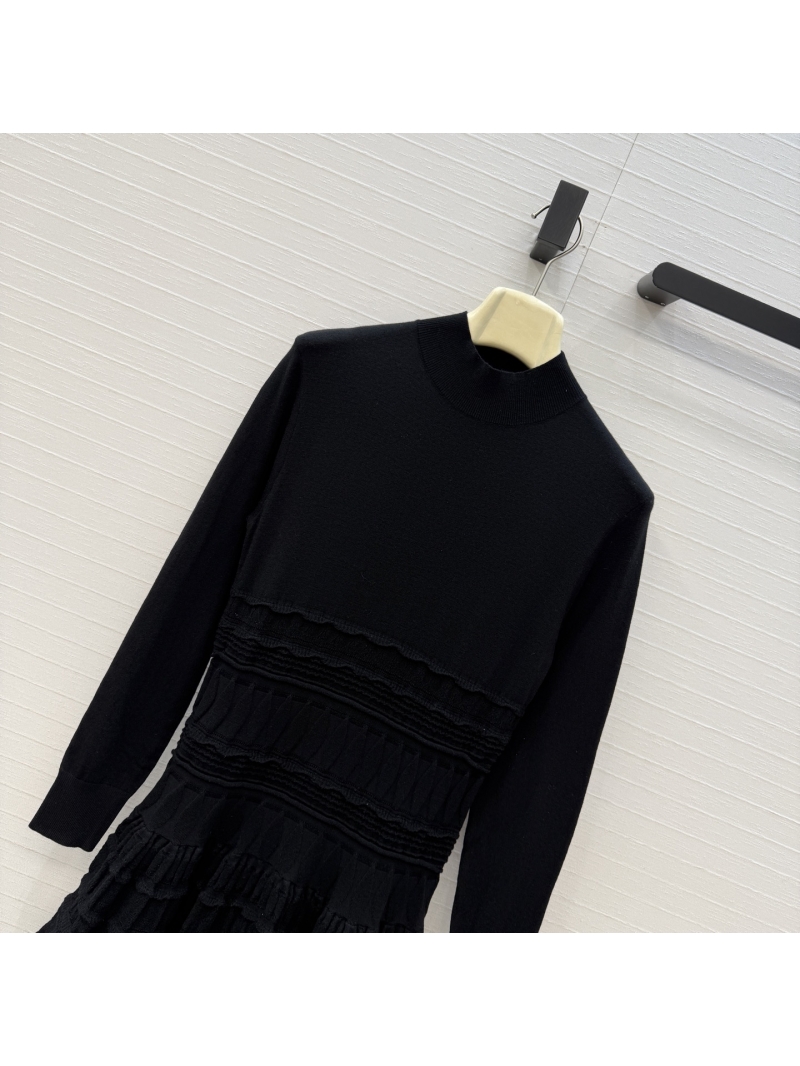 Alaia Signature Crinoline Wool Knit Tiered Dress in Black