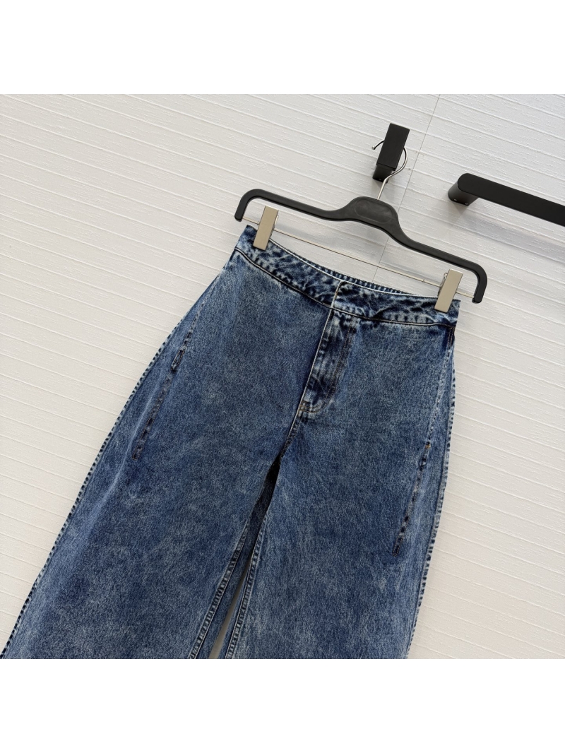 Alaïa Sculptural Snow-Wash Denim Petal-Edge Barrel Jeans