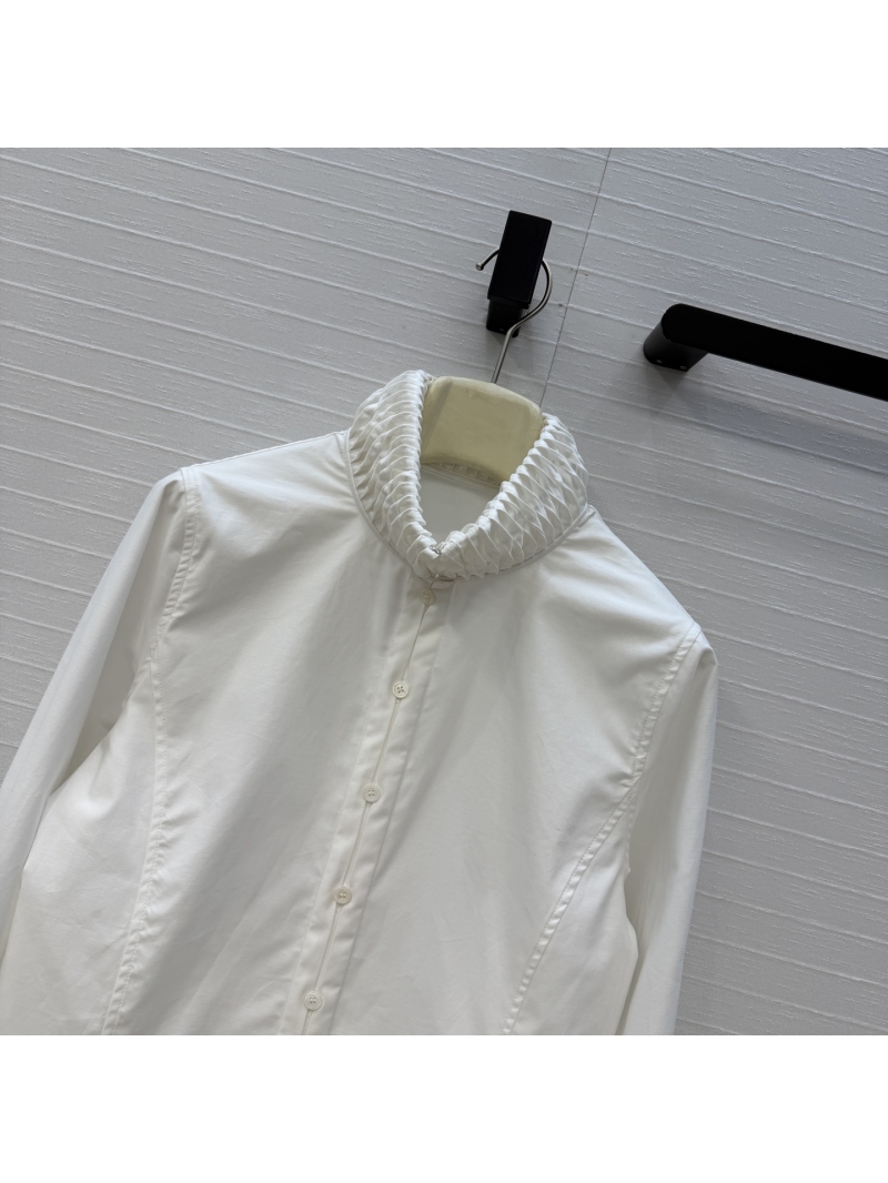 Alaïa Imported Cotton Poplin Twisted Stand-Collar Cropped Shirt in White