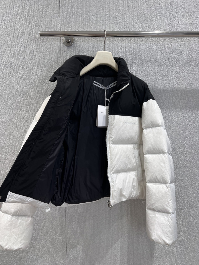 Alexander Wang 25FW Two-Tone Quilted Puffer Jacket | Black & White | Lightweight Winter Essential