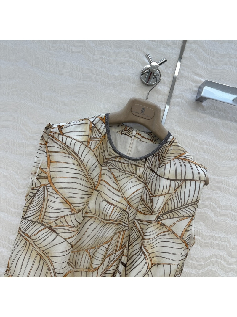 Brunello Cucinelli Luxe Summer Vest Top - Silk Elegance & Leaf Print