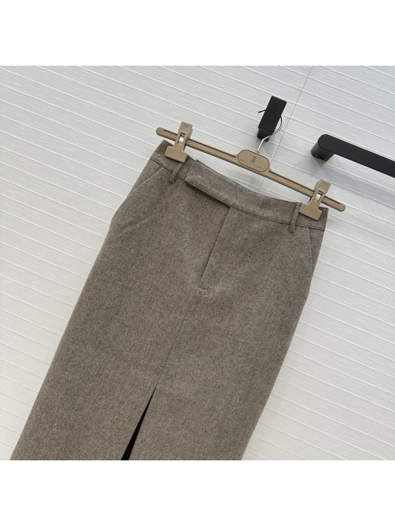 Brunello Cucinelli Luxe Herringbone High-Slit Pencil Skirt - Timeless Elegance for Fall