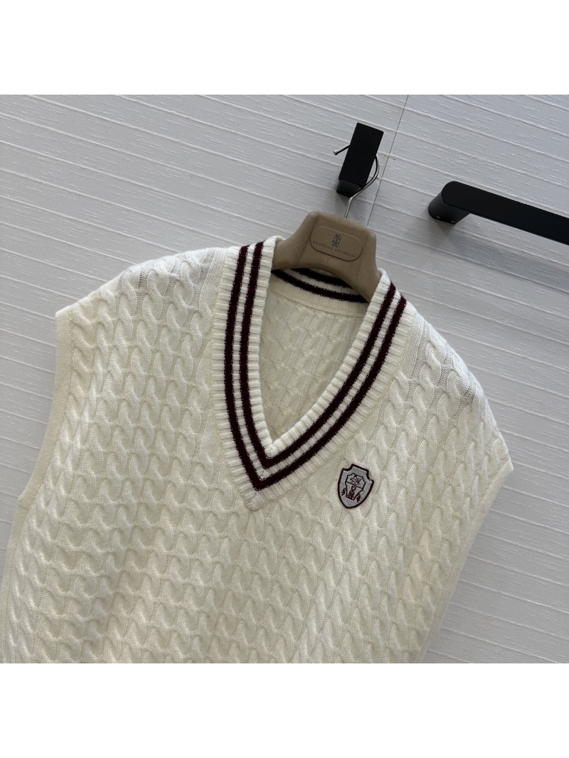 Brunello Cucinelli Exclusive Luxury Logo Embellished Cashmere Knit Vest in Cream White – Timeless V-Neck, Relaxed Fit
