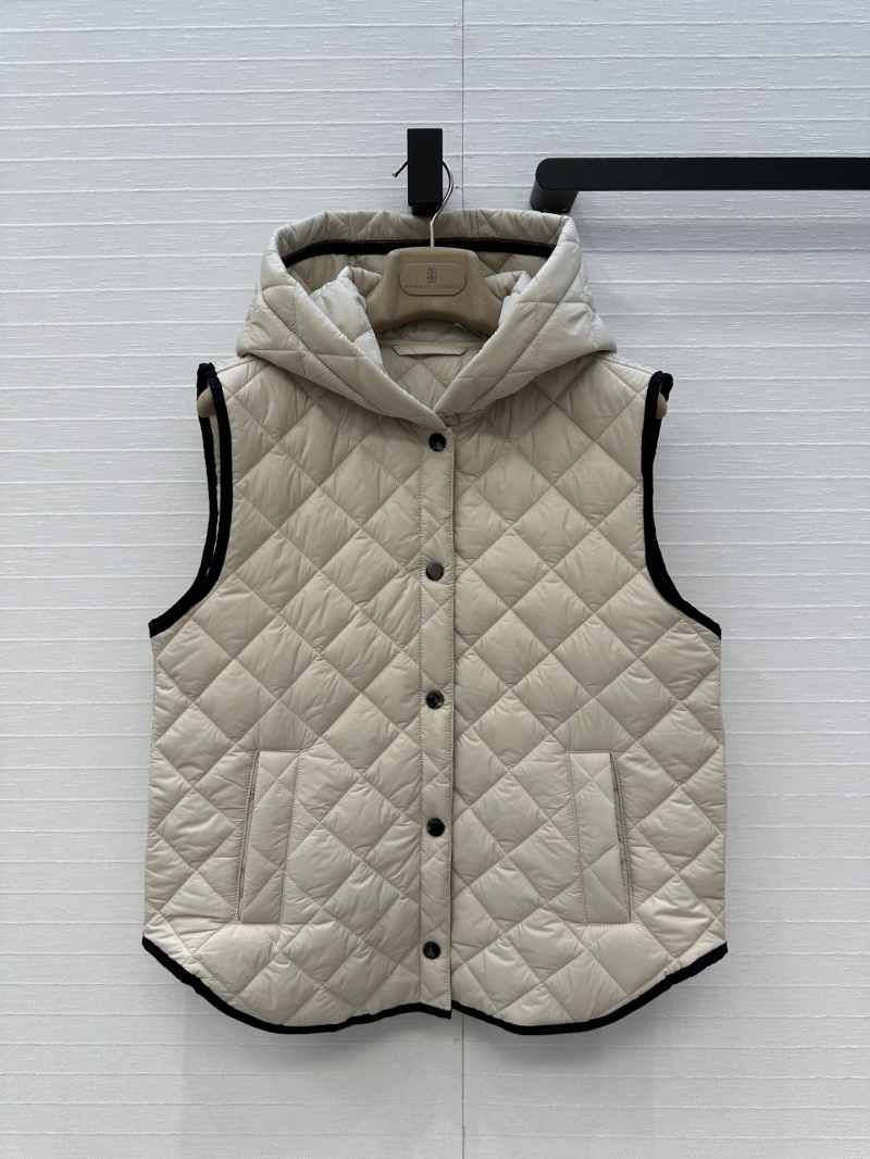 Brunello Cucinelli Diamond Quilted Hooded Vest in Cream