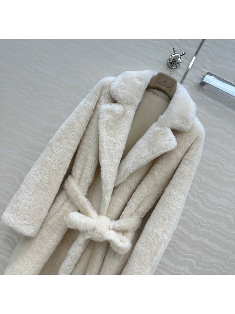 Brunello Cucinelli Luxurious Australian Merino Sheepskin Long Coat with Mink-Inspired Fur | Exclusive Limited Edition Creme