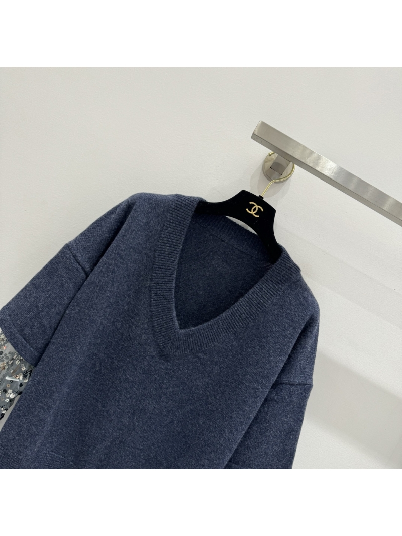 Brunello Cucinelli Navy Blue Short-Sleeve V-Neck Sweater with Sequin Sleeve Overlay