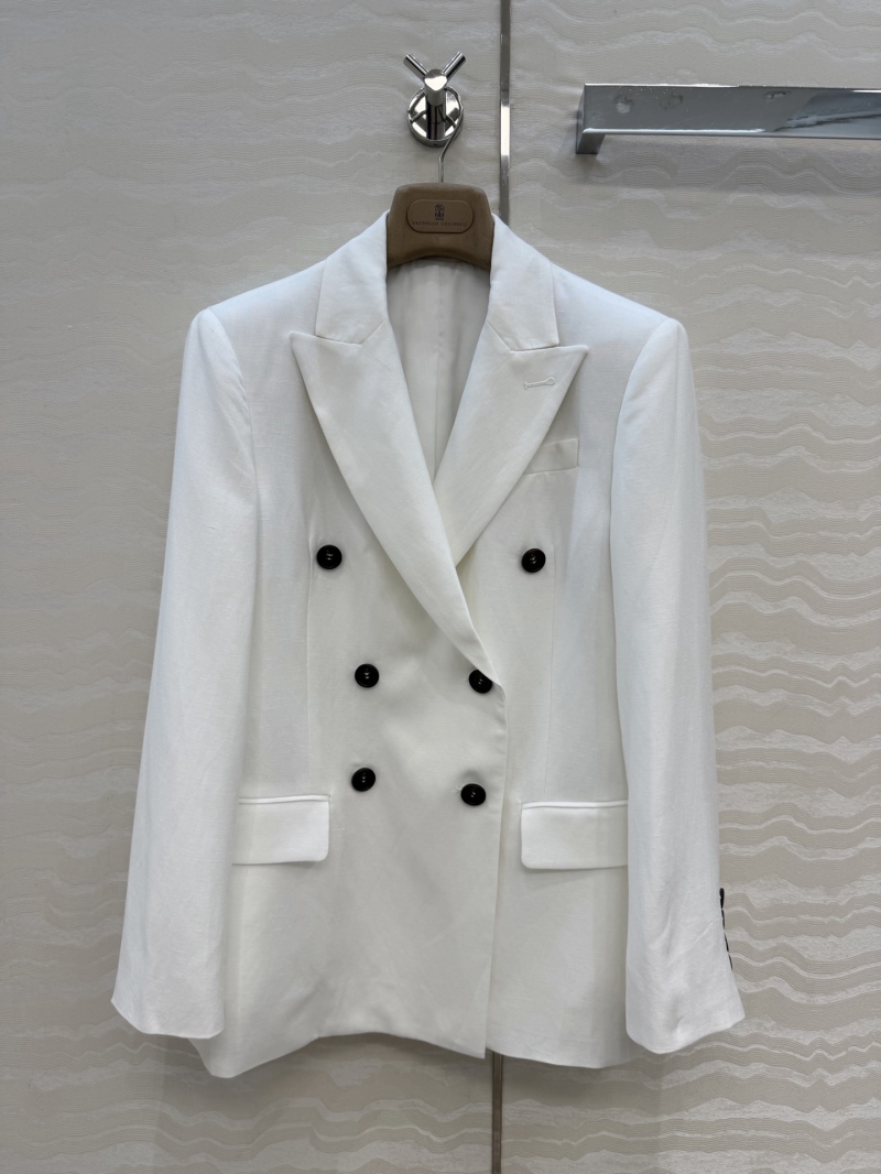 Brunello Cucinelli Tencel-Linen Double-Breasted Tailored Blazer with Monili Detail