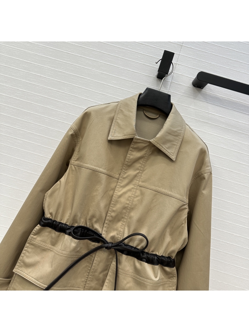 Bottega Veneta Exclusive BV25 Early Autumn Hunting Style Jacket - Luxe Leather Trim & Tailored Fit