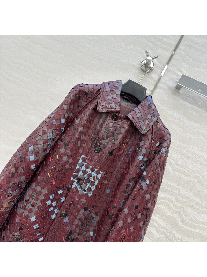 Bottega Veneta Exclusive Limited Edition Graffiti Newspaper Weave Leather Jacket in Wine Red