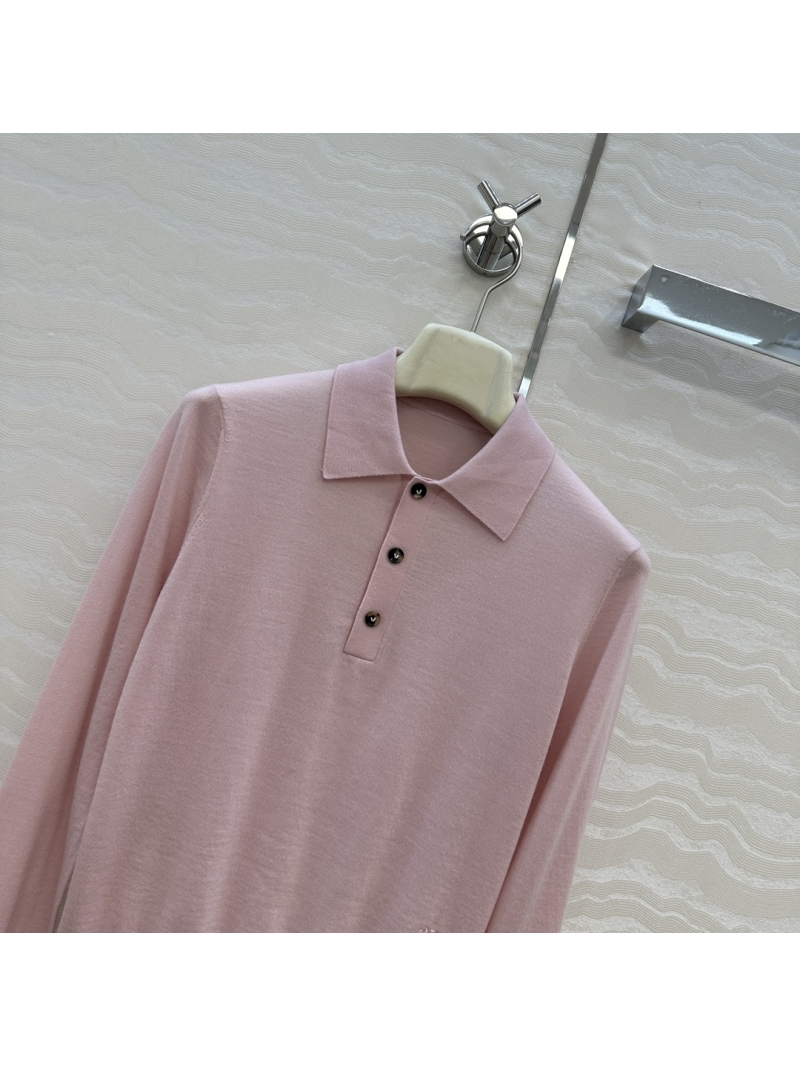 Bottega Veneta 100% Merino Wool Polo Shirt | Ultra-Fine 16-Gauge Knit | Slim-Fit Luxury Top