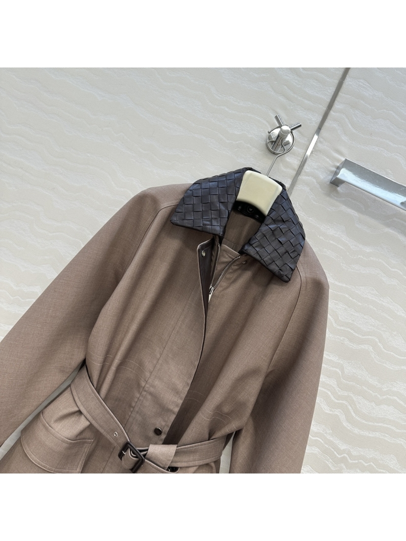 Bottega Veneta Timeless Lamb Leather & Wool Trench Coat - Detachable Woven Collar, Structured Silhouette, Early Autumn Outerwear