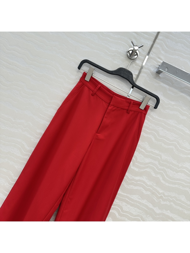 Bottega Veneta Exquisite Fine-Spun Wool Minimalist Straight-Leg Trousers in Vibrant Red