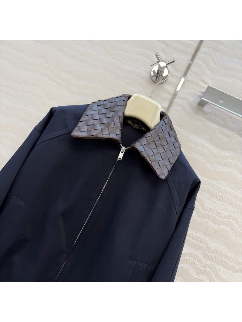 Bottega Veneta Woven Lambskin Leather Collar Twill Cotton Barn Jacket in Navy Blue