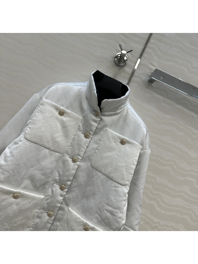 Chanel Exclusive Edition Coco25a Luxe White Cotton Jacket - 3D Tailored Silhouette