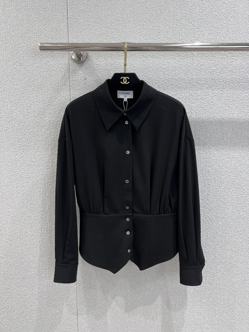 Chanel Early Autumn Exclusive Waist-Cinching Long-Sleeve Blouse in Black | Luxe Custom Logo Shell Buttons & Royal-Inspired Detailing