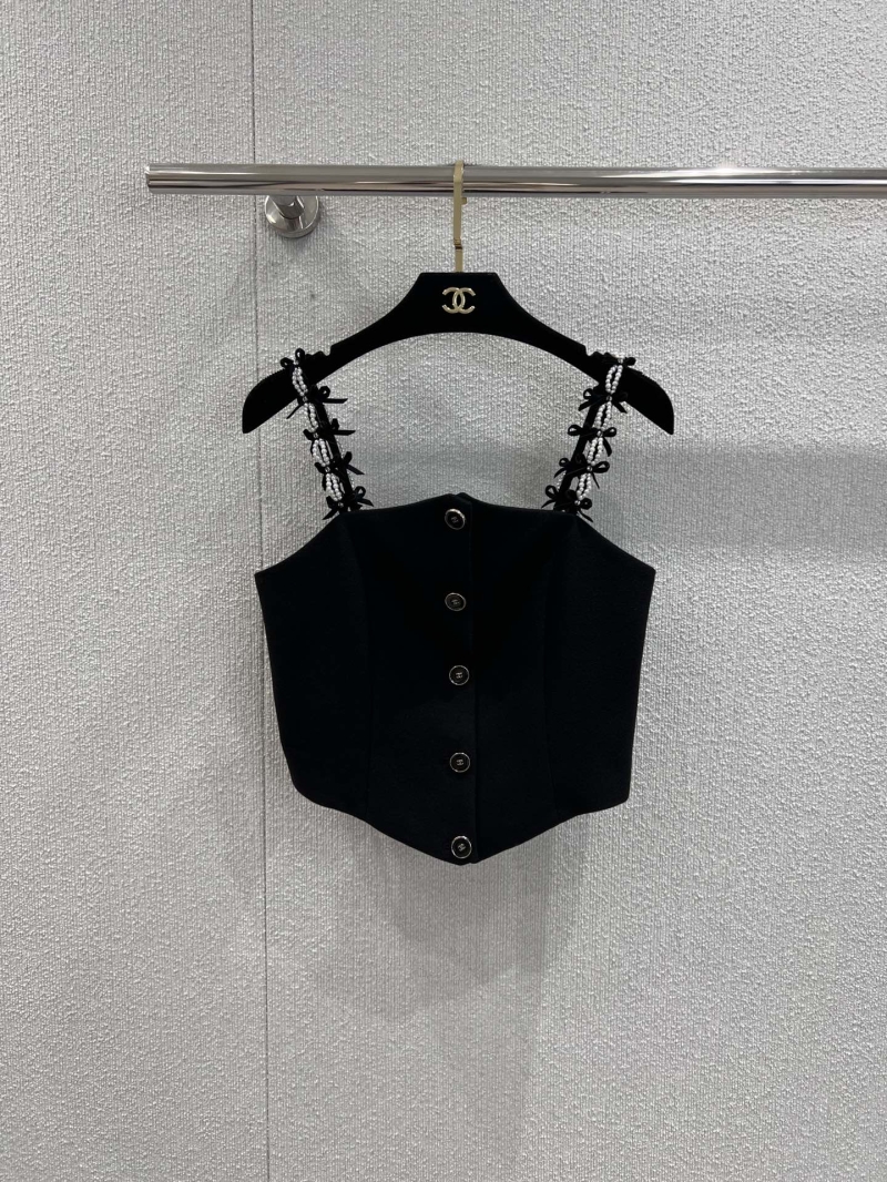Chanel Early Autumn New Arrival Black Pearl Bow Strap Top - Luxe 100% Wool, Elegant CC Logo, Timeless Sophistication