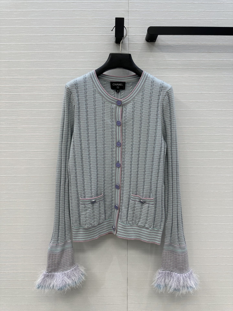 Chanel 25B Exclusive Luxe Pink-Blue Knit Cardigan with Princess-Style Fur Trim