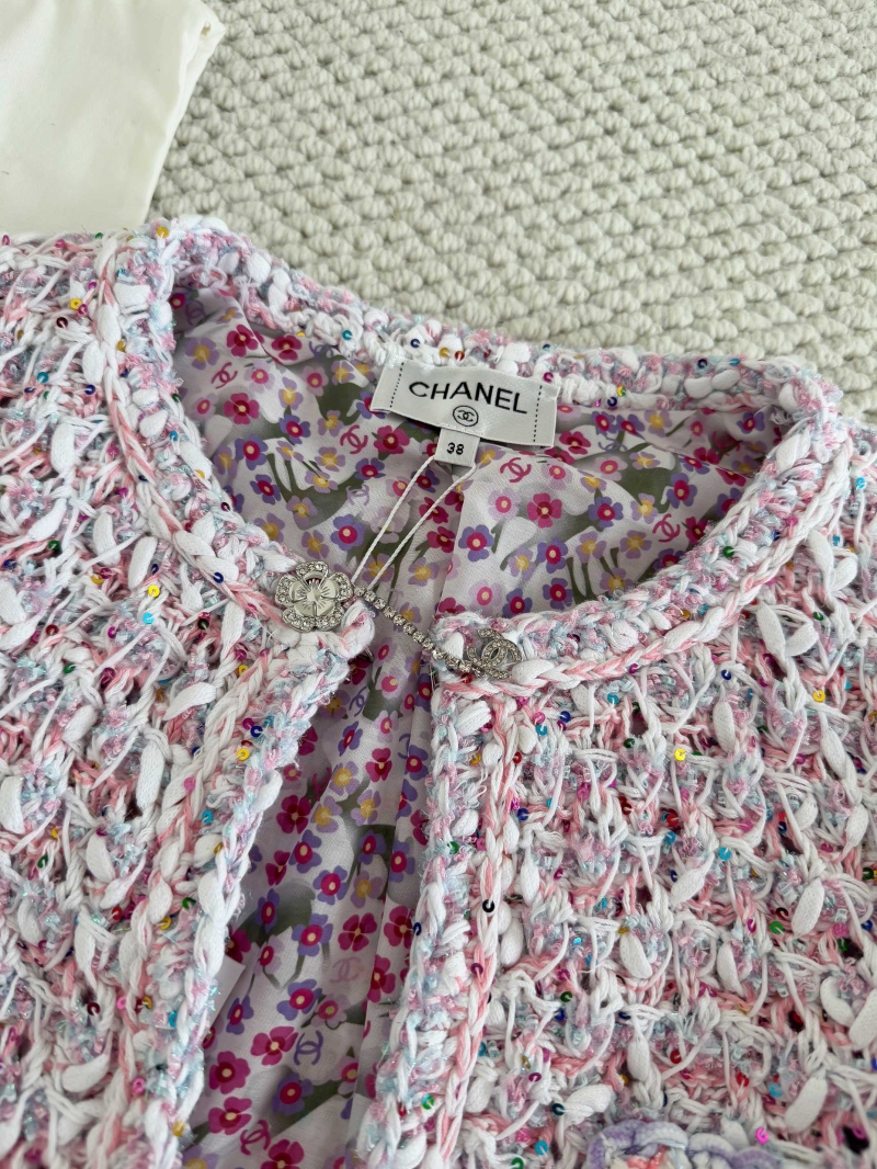 Chanel 2025 Limited Edition Pastel Macaron Tweed Jacket, Exquisite Handcrafted Luxury