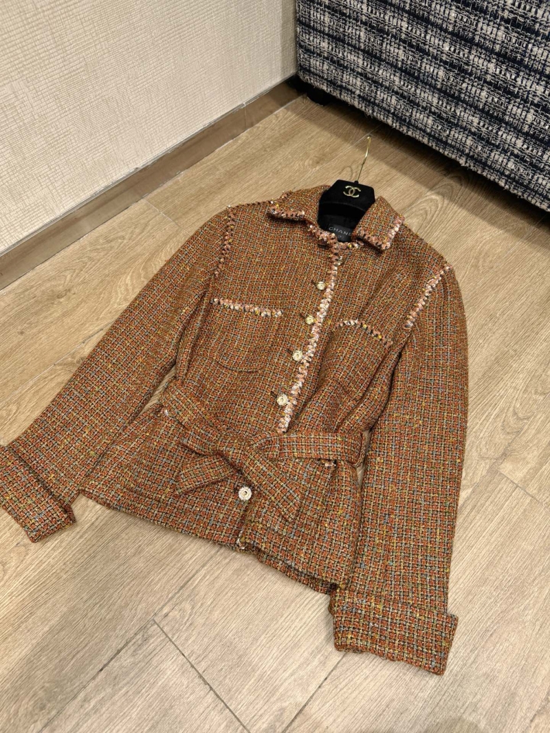 Chanel Women's Coffee Brown Tweed Jacket with Pearl & Crystal Embellishments, Luxe Fall/Winter 2025 Collection