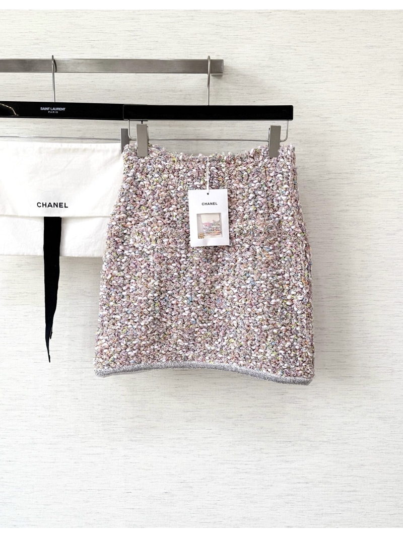 Chanel Pastel Multicolor Tweed Mini Skirt with Silver Trim - Textured Bouclé Weave, Tailored Fit