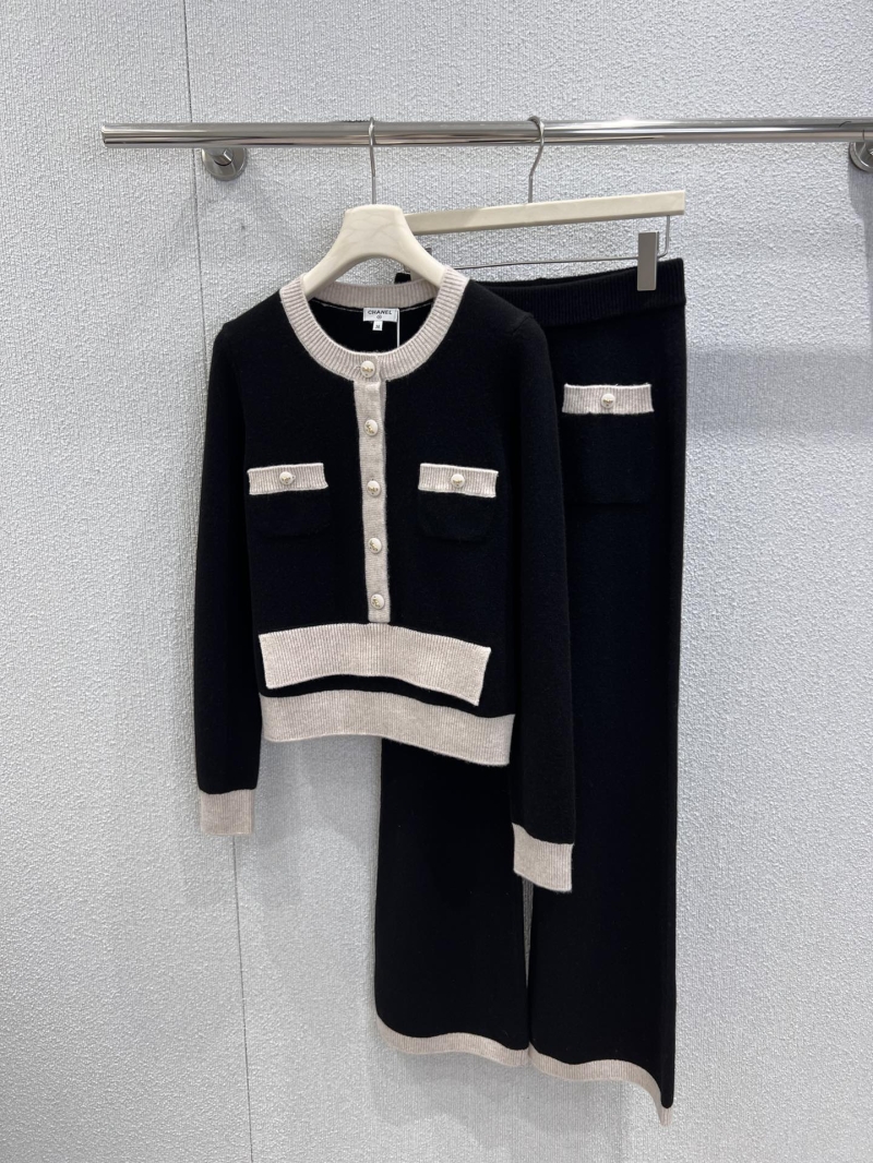 Chanel Contrast Color-Block Black & Cream Wide-Leg Knit Set | 25K Collection | Contrast Trim | Faux Two-Piece Top & Pants