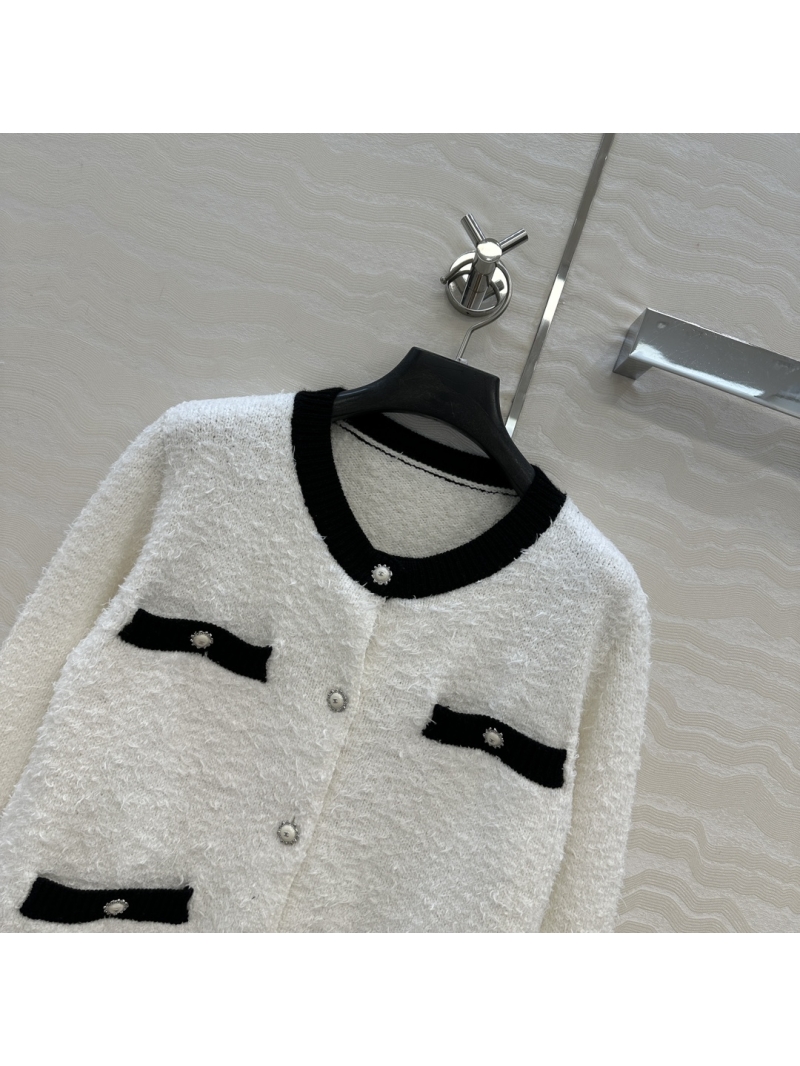 Chanel Imported Fuzzy Yarn Round Neck Cardigan | French Aristocratic Style | Slimming Fit
