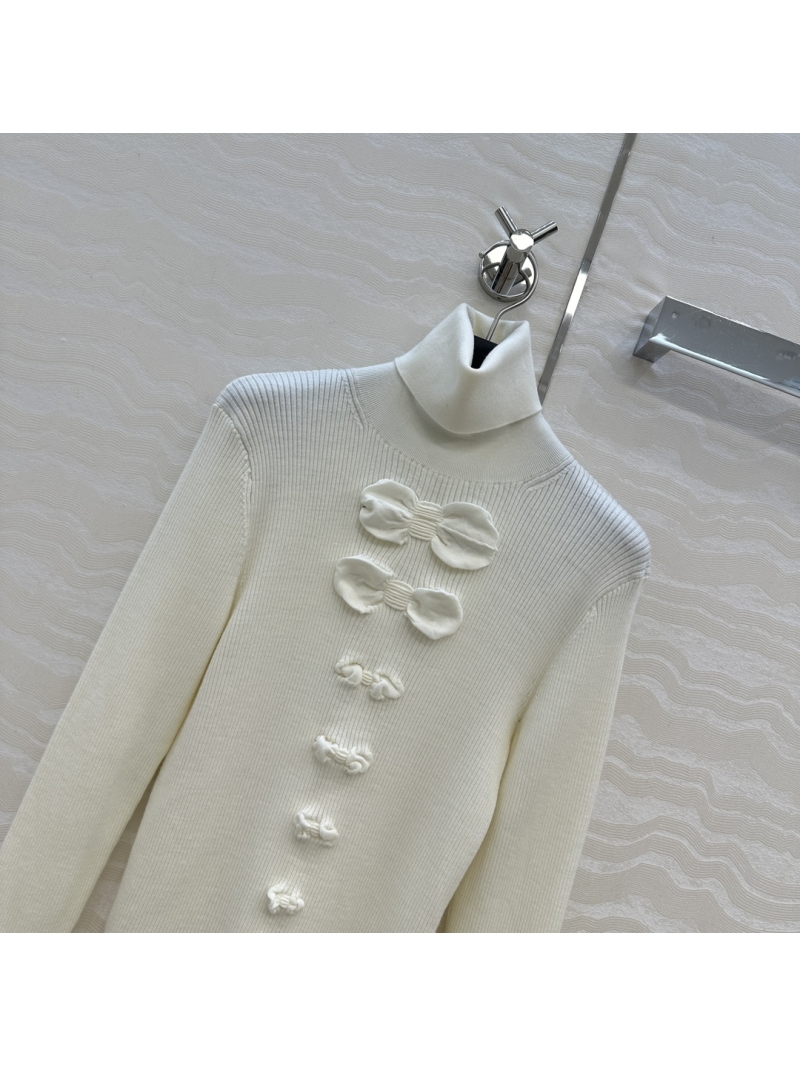 Chanel Embossed Bow High-Neck Wool Sweater – Slim Fit, Cream & Black