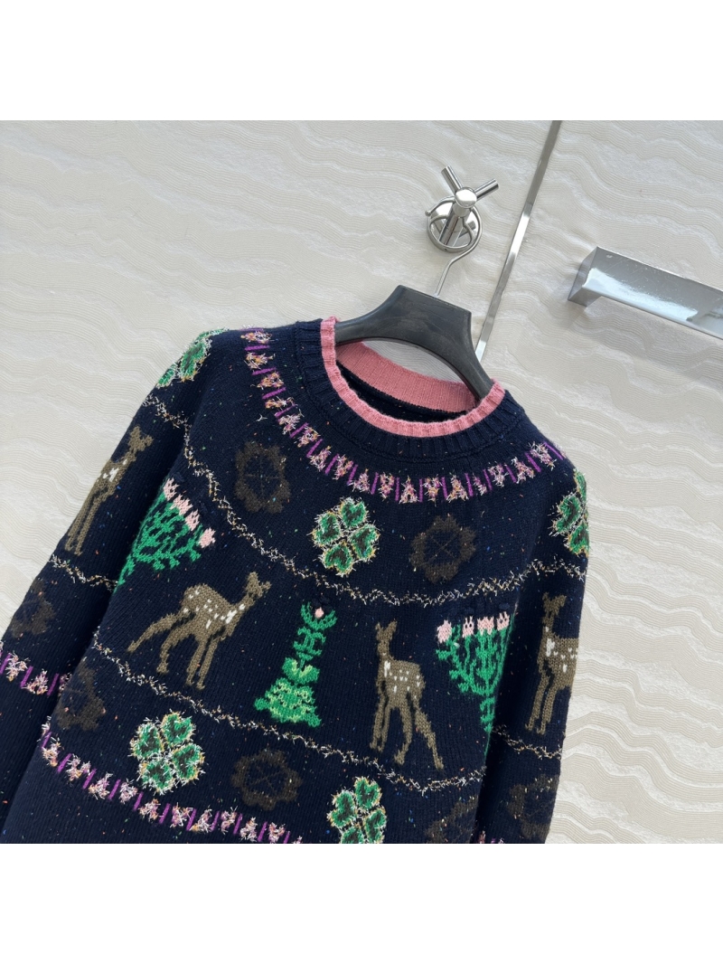 Chanel Limited Edition 25N Coconeige Ski Collection Sweater in Deep Navy Blue – Custom Wool Blend, Fair Isle Intarsia, Metallic Accent