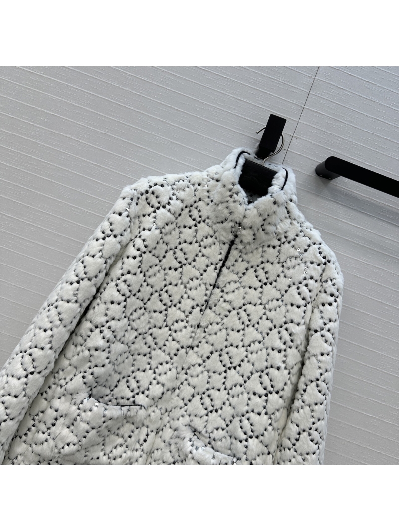 Chanel Ski Collection Embroidered Jacket in White with Eco Fur and Silk Lining
