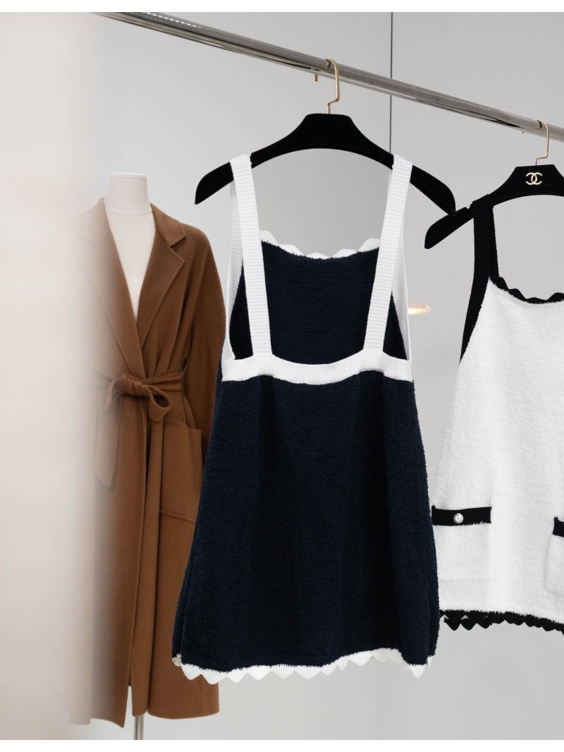 CHANEL Exquisite Silk Blend Camisole | Navy & White Contrast Trim | Opulent, Timeless Design