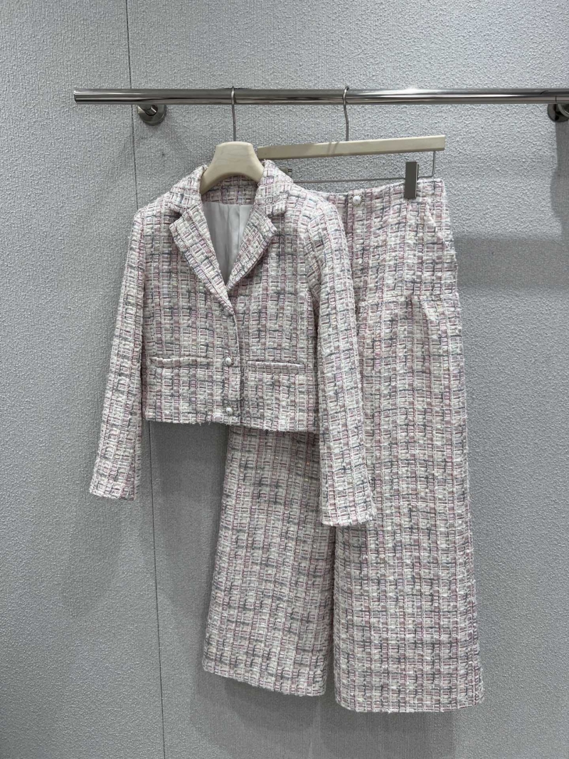 Chanel 26S Advanced Workshop Pastel Multi-Color Tweed Jacket and Wide-Leg Pants Set